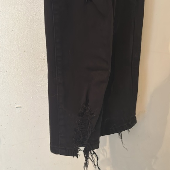 Kancan Stylish Black Distressed Jeans - Picture 7 of 7